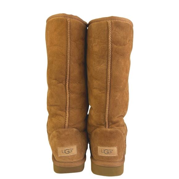 UGG Classic II Women's Brown Suede Leather Round Toe Pull On Winter Boots Size 8 - Picture 3 of 9